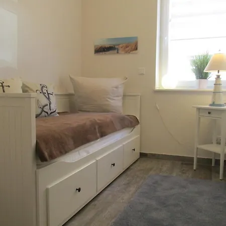 Mit Garten, Cleaning Included Apartamento Neßmersiel