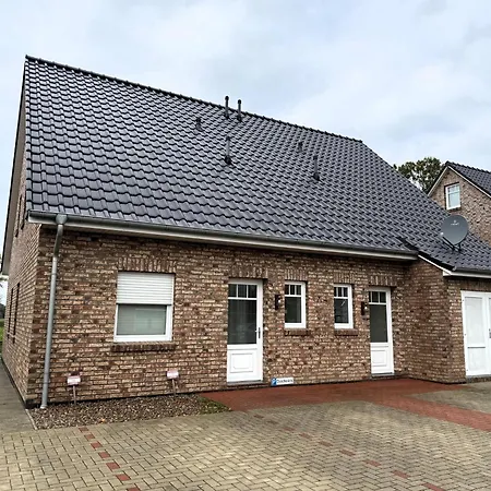 Mit Garten, Cleaning Included Apartamento Neßmersiel