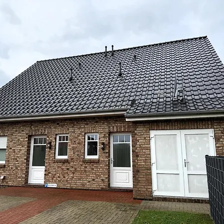 Apartment Mit Garten, Cleaning Included Nessmersiel